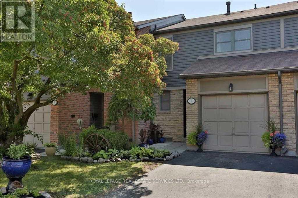 7 - 4111 ARBOUR GREEN DRIVE, Mississauga, Ontario