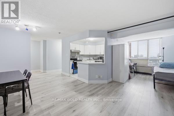 Ph08 - 61 Markbrook Lane, Toronto, Ontario  M9V 5E7 - Photo 11 - W13677606