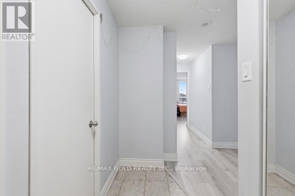 Ph08 - 61 Markbrook Lane, Toronto, Ontario  M9V 5E7 - Photo 5 - W13677606