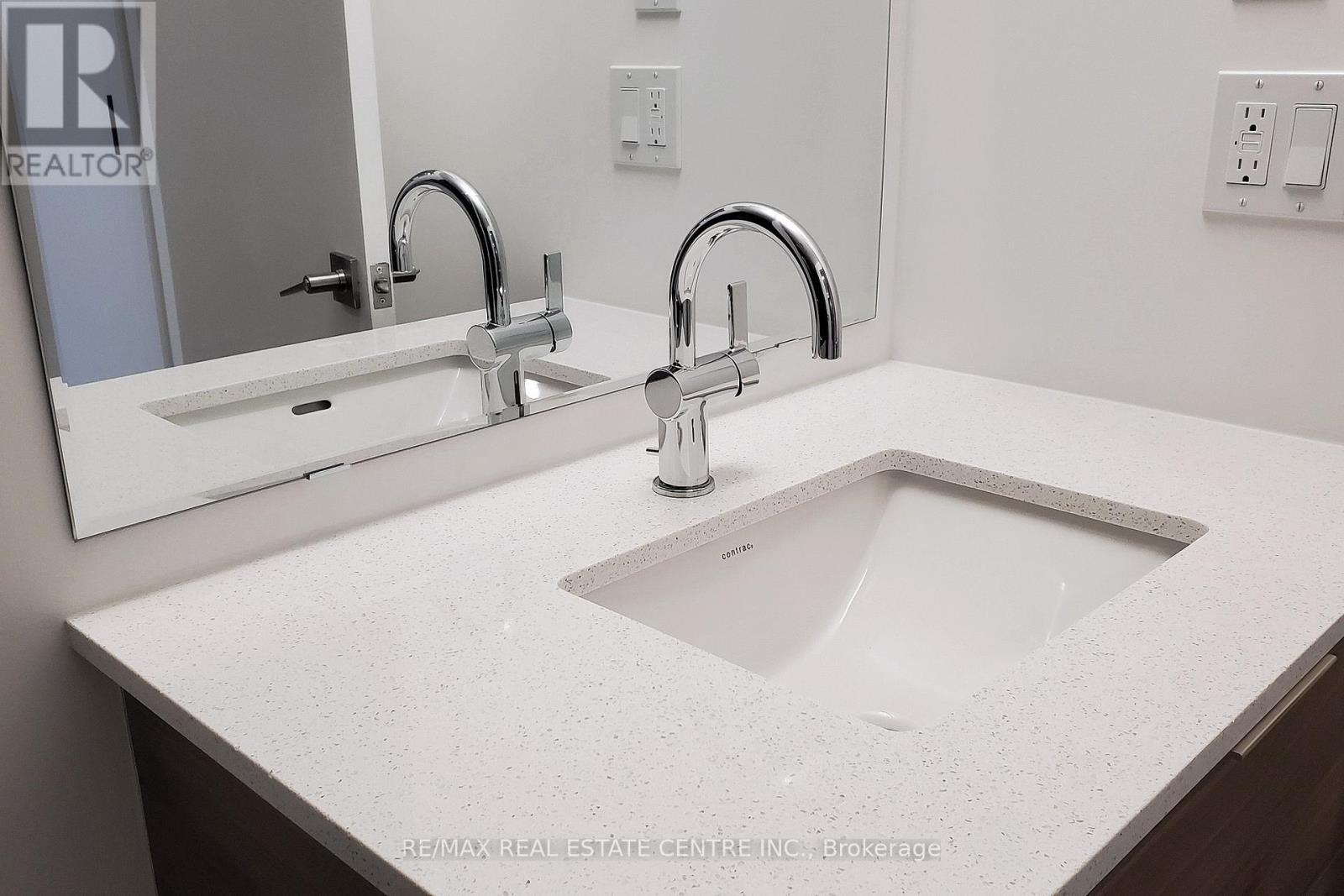 549 - 2501 Saw Whet Boulevard N, Oakville, Ontario  L6L 0H5 - Photo 27 - W13677612