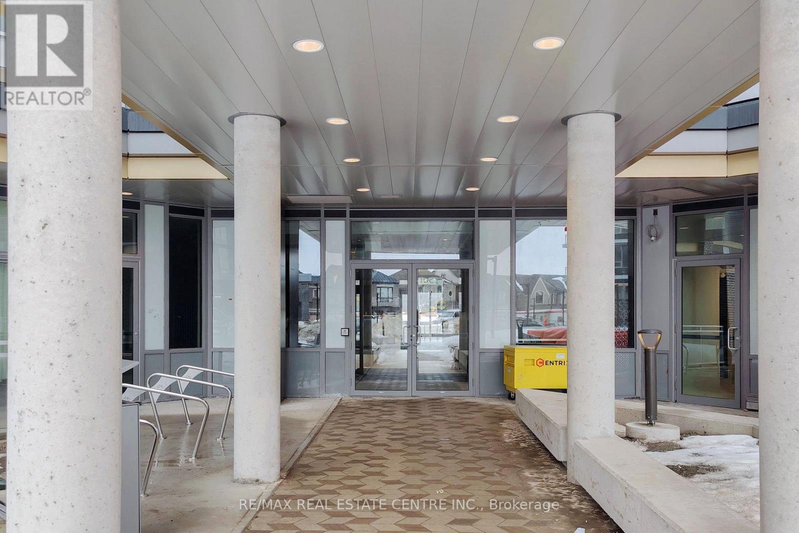 549 - 2501 Saw Whet Boulevard N, Oakville, Ontario  L6L 0H5 - Photo 4 - W13677612