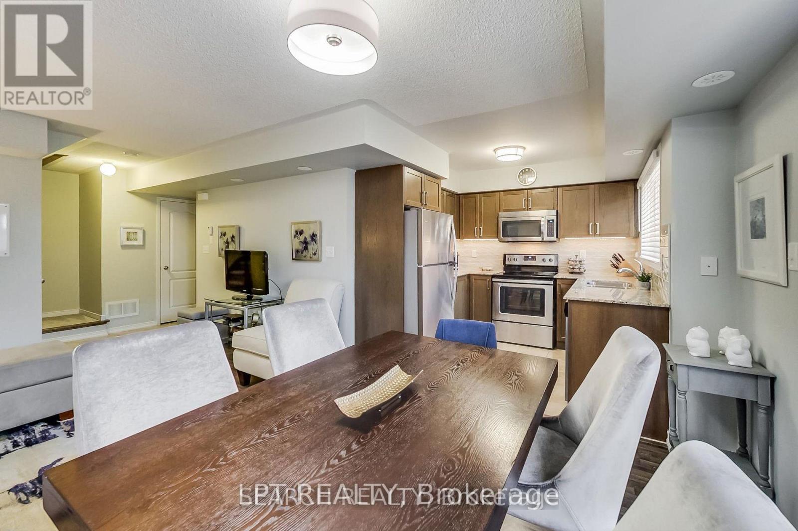 Unknown Address, ,    - Photo 10 - W13677638