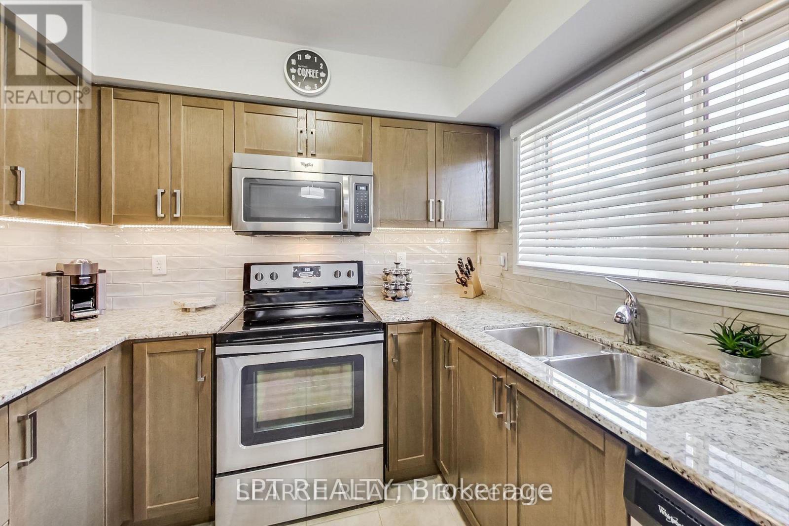 Unknown Address, ,    - Photo 12 - W13677638