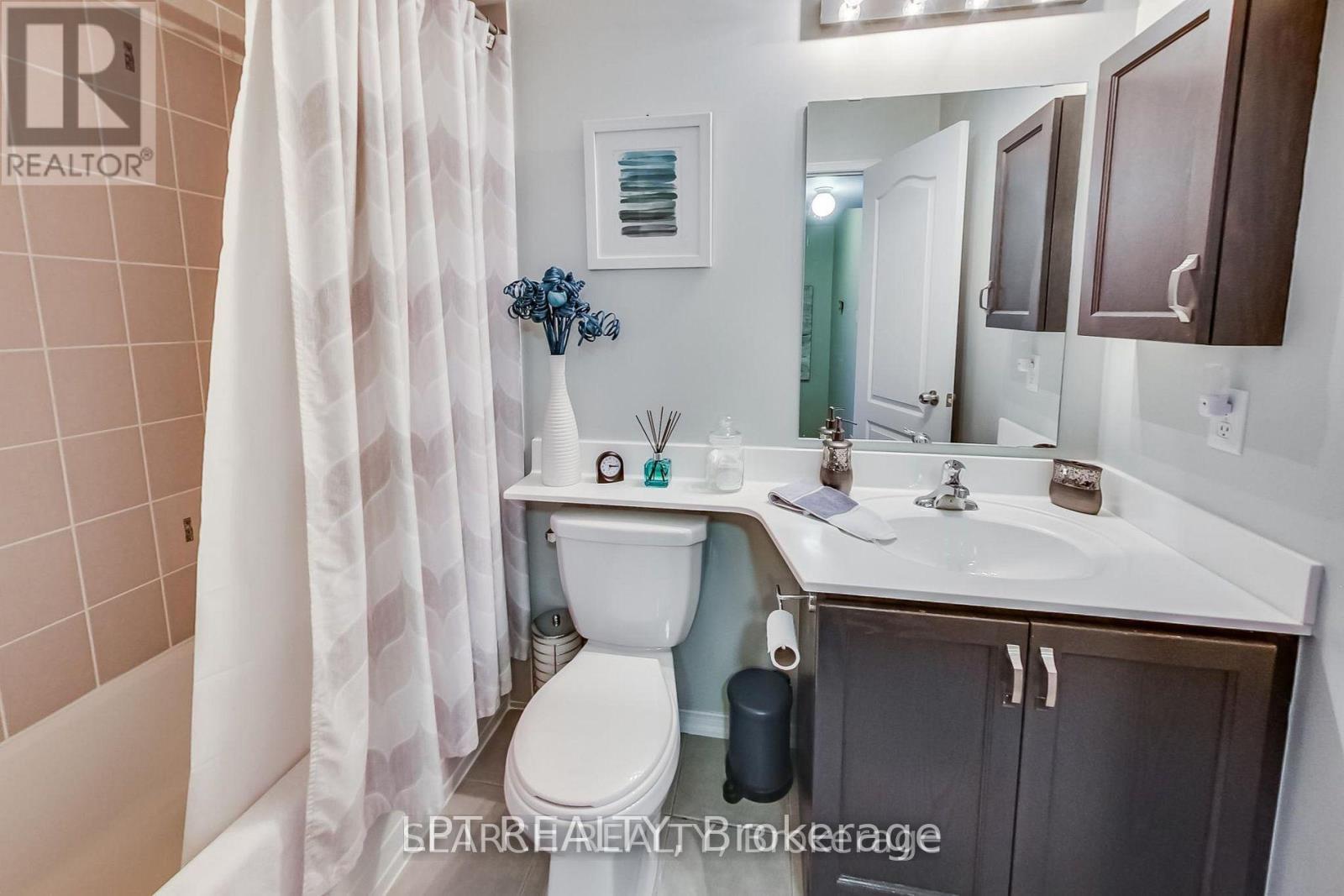 Unknown Address, ,    - Photo 21 - W13677638