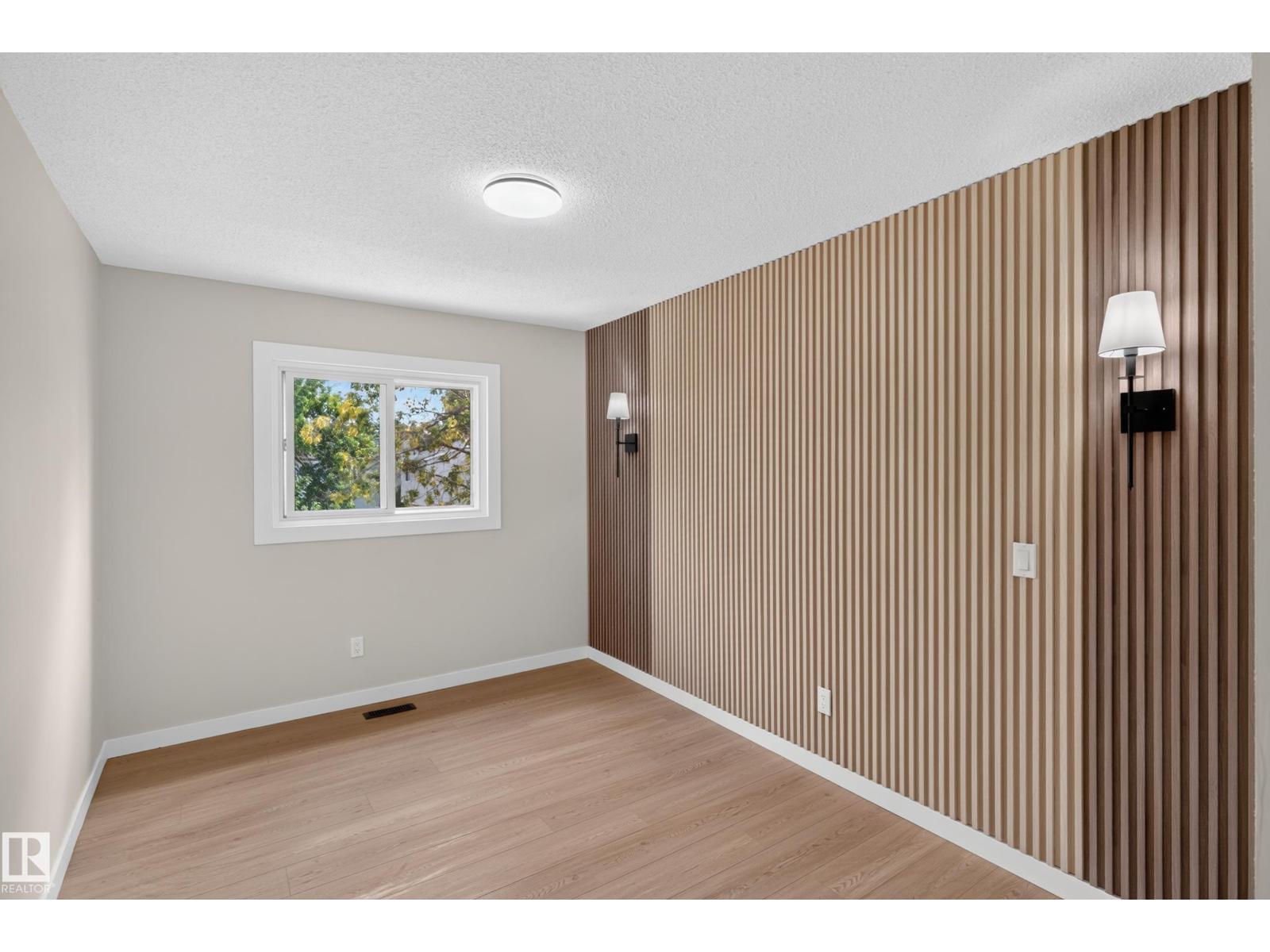 175 Centennial Ct Nw, Edmonton, Alberta  T5P 4H5 - Photo 12 - E4503930