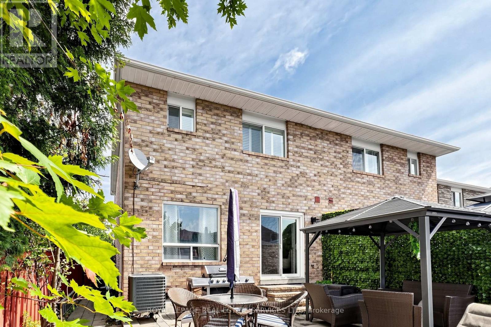 5290 Brookwood Court, Mississauga, Ontario  L5V 2K6 - Photo 47 - W13677230