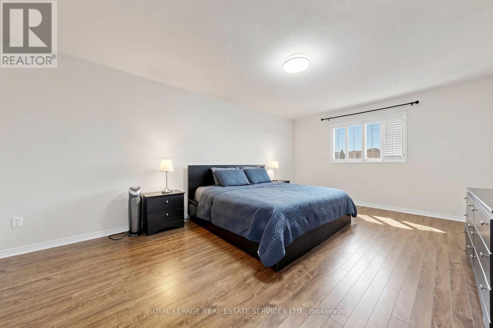 5290 Brookwood Court, Mississauga, Ontario  L5V 2K6 - Photo 19 - W13677230