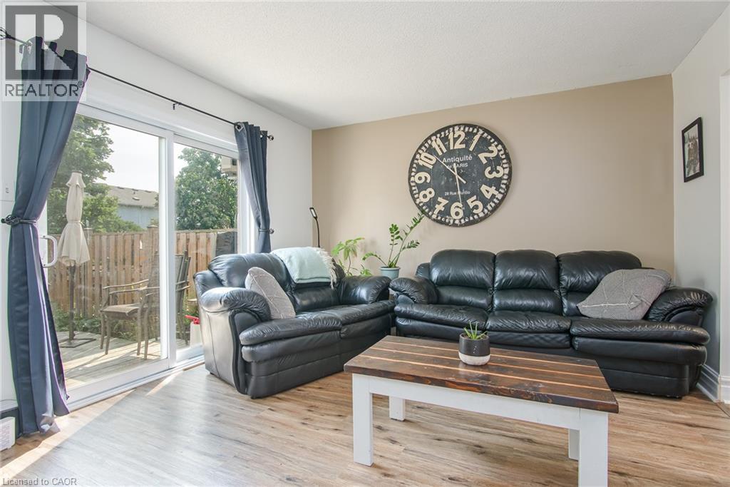 90 Ferman Drive Unit# 5, Guelph, Ontario  N1H 8E6 - Photo 2 - 40853737