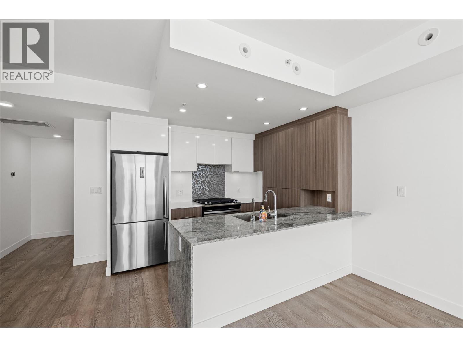 1151 Sunset Drive Unit# 1706, Kelowna, British Columbia  V1Y 0G2 - Photo 6 - 10394045