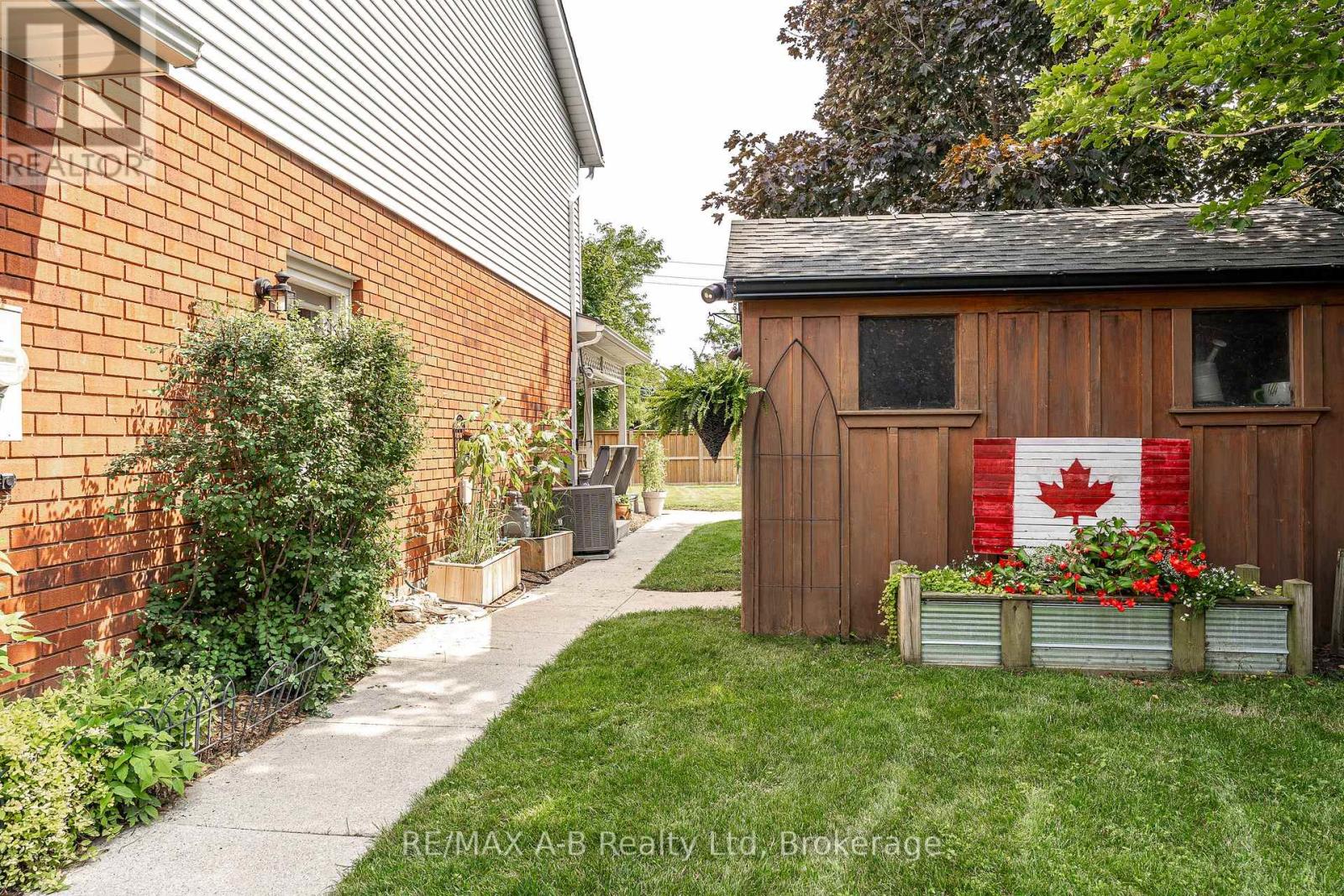 45 Magwood Court, Stratford, Ontario  N4Z 1G3 - Photo 41 - X13676080