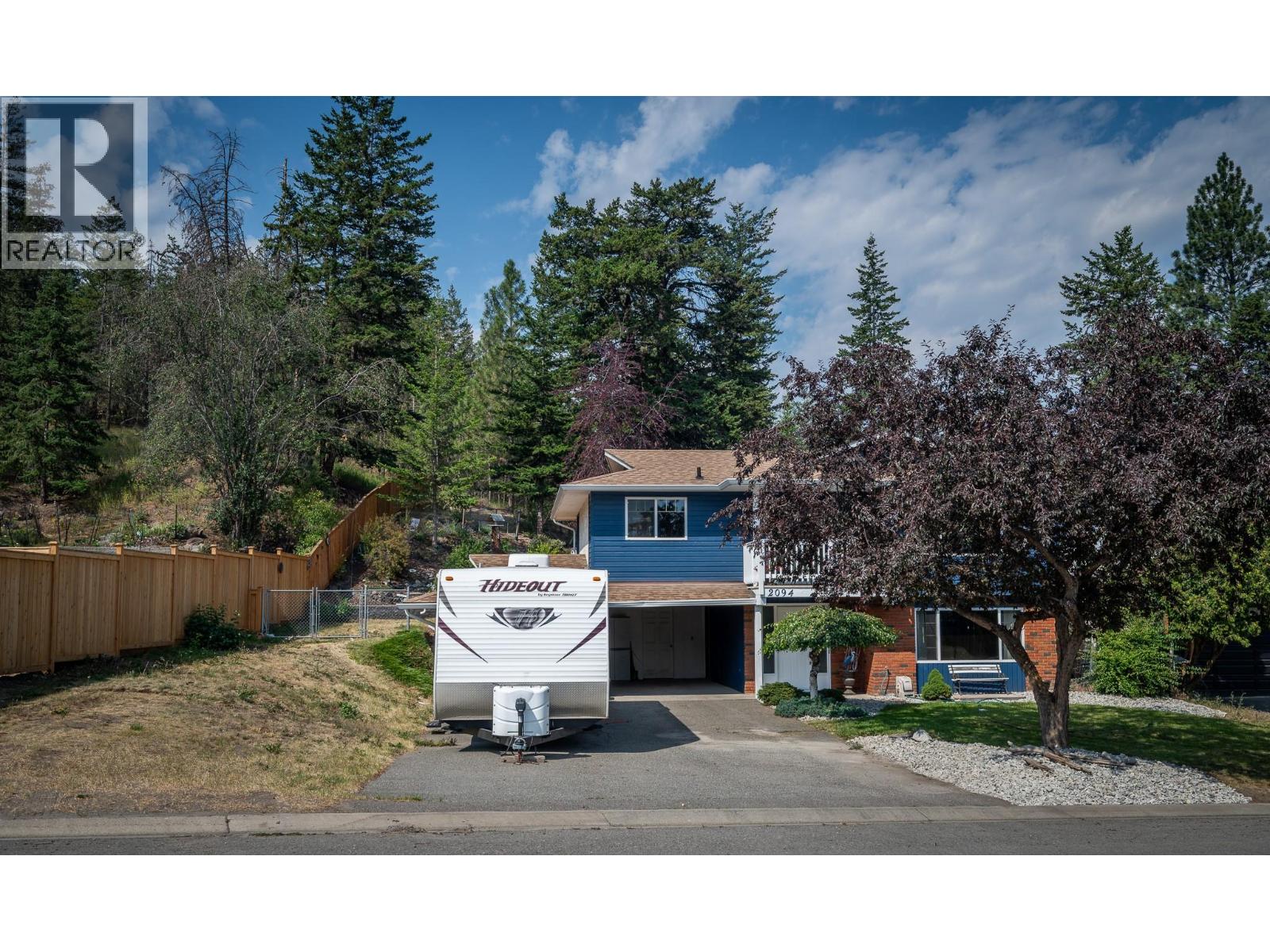 2094 Van Horne Drive, Kamloops, British Columbia  V1S 1G2 - Photo 2 - 10394994