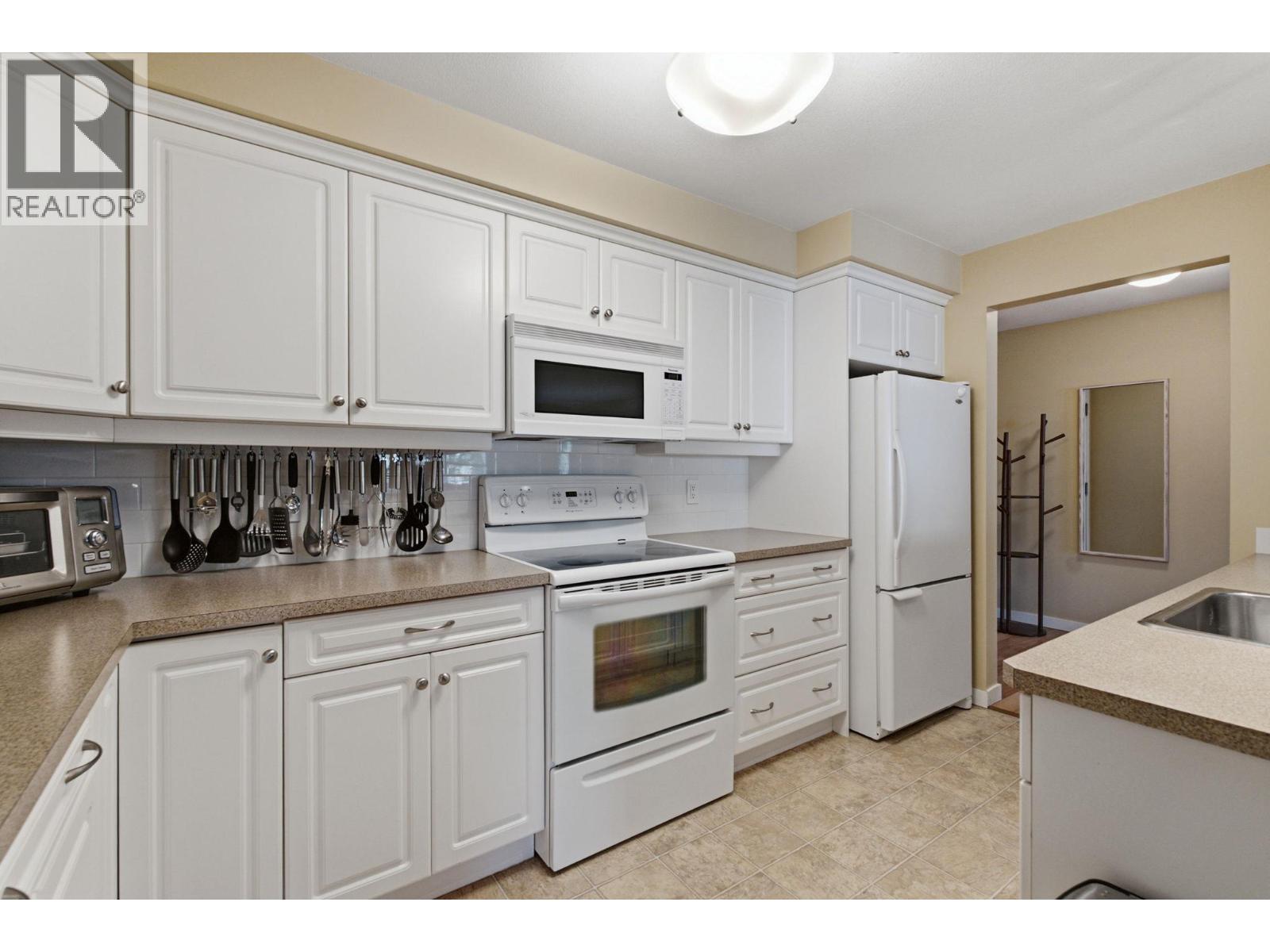 515 Houghton Road Unit# 220, Kelowna, British Columbia  V1X 8B9 - Photo 5 - 10397402