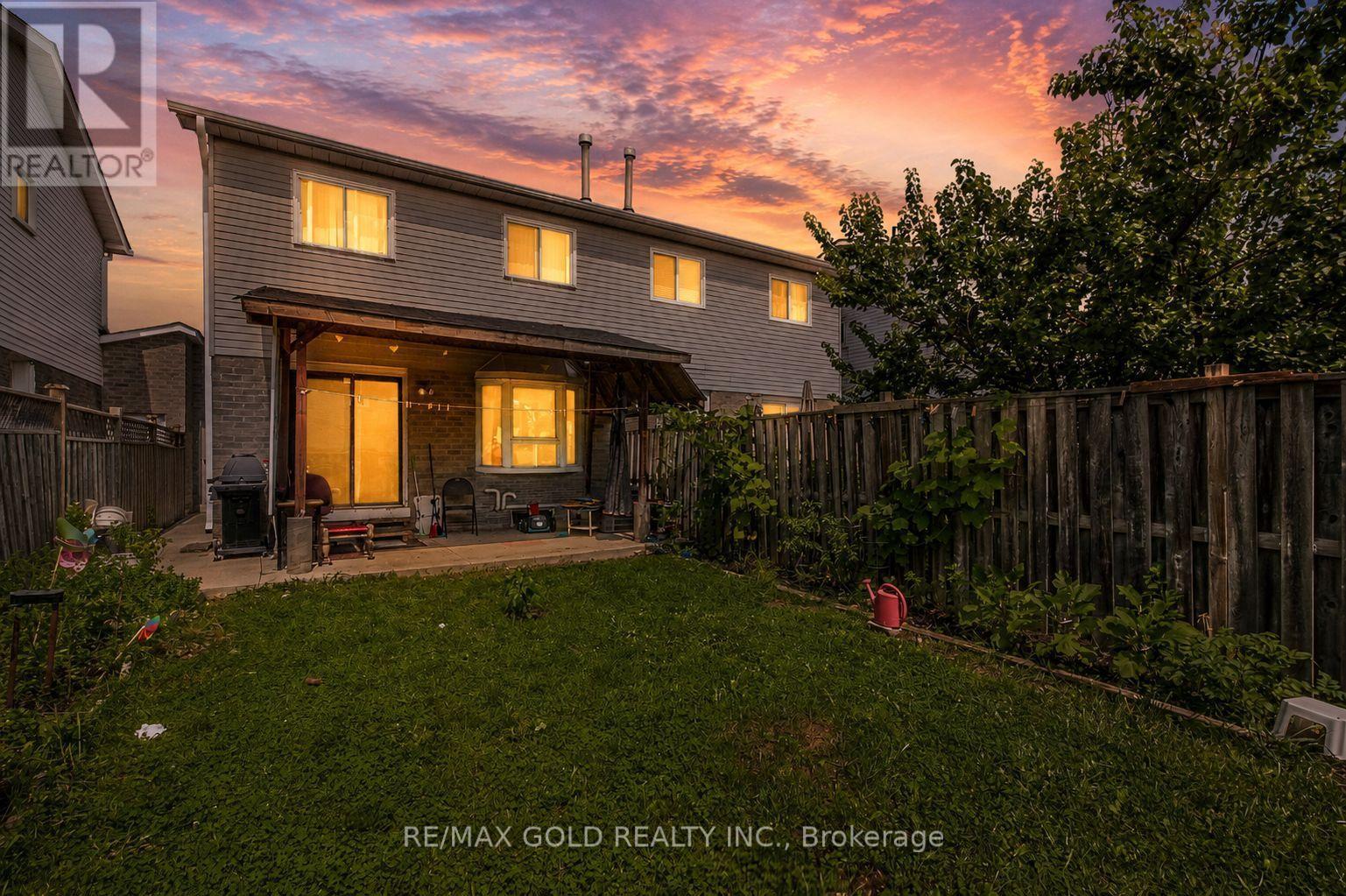 10 Elmstead Court, Brampton, Ontario  L6Y 4B9 - Photo 16 - W13663736