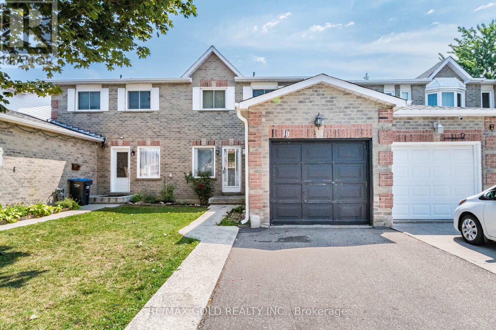 10 Elmstead Court, Brampton, Ontario  L6Y 4B9 - Photo 14 - W13663736