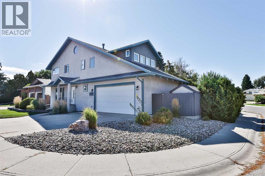 3802 Oak Drive S, lethbridge, Alberta