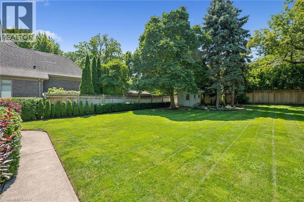 138 Appleby Place, Burlington, Ontario  L7L 2X1 - Photo 33 - 40850310
