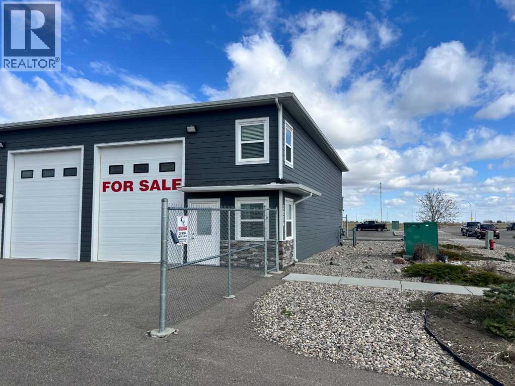 5, 3954 30 Street N, Lethbridge, Alberta
