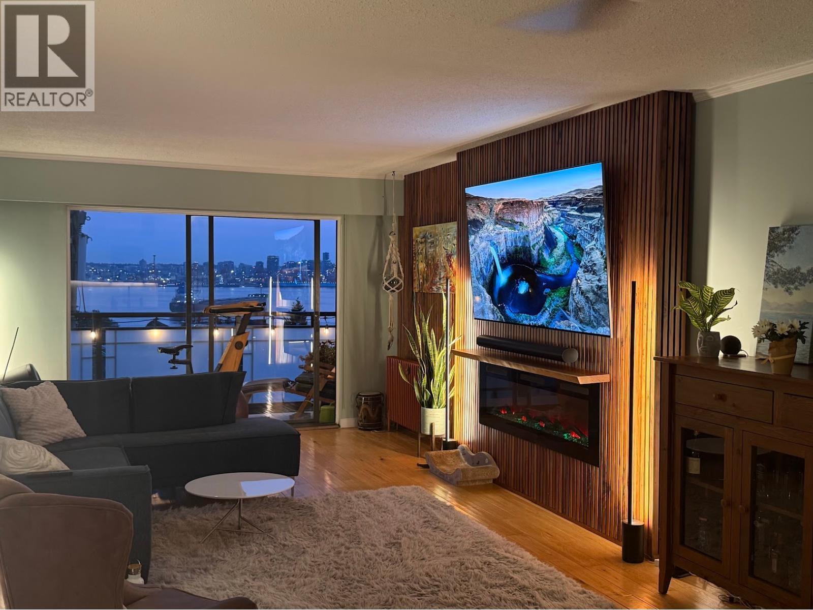 303 441 E 3rd Street, North Vancouver, British Columbia  V7L 1G3 - Photo 6 - R3155894