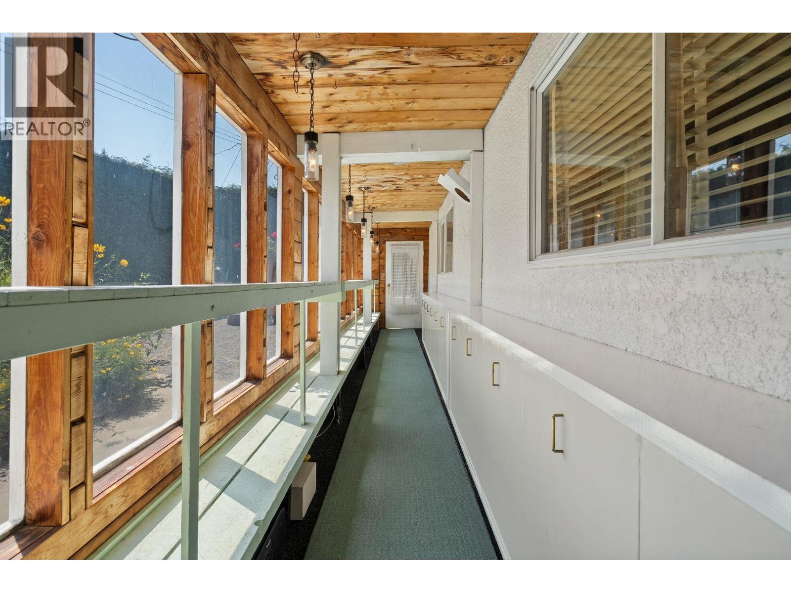8660 Fairfax Crescent, Richmond, British Columbia  V7C 1Y1 - Photo 31 - R3154688