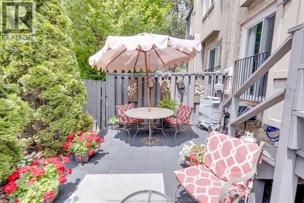 3917 Riverside East, Windsor, Ontario  N8Y 1G5 - Photo 39 - 26019894