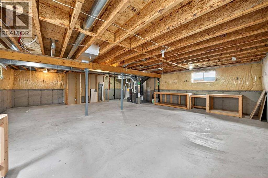 18 Cougarstone Bay SW, Calgary, Alberta  T3H 4Z4 - Photo 41 - A2327235