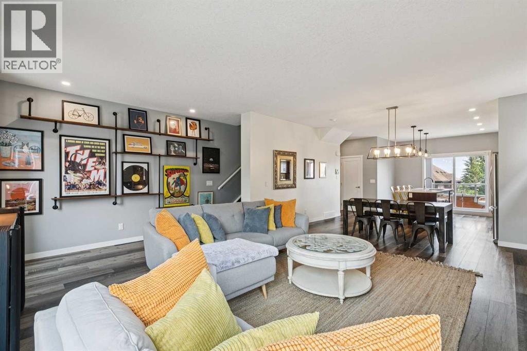 102 Shawnee Common SW, Calgary, Alberta  T2Y 0P9 - Photo 2 - A2335783