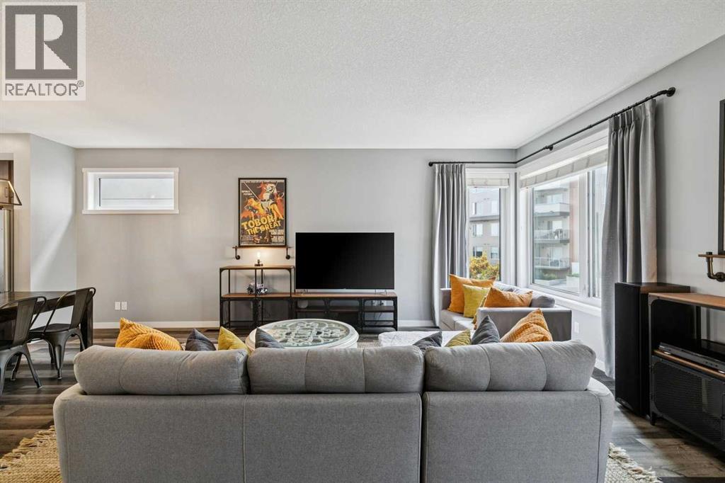 102 Shawnee Common SW, Calgary, Alberta  T2Y 0P9 - Photo 17 - A2335783