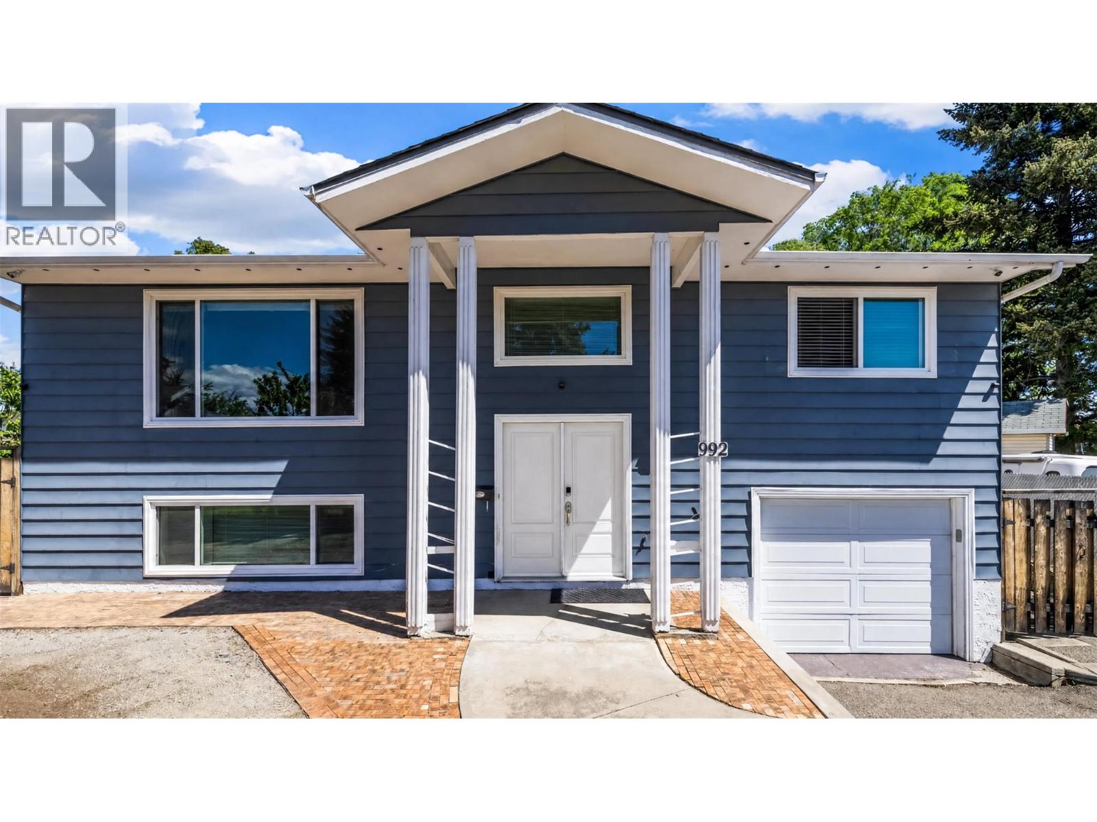 992 Grenfell Court, Kelowna, British Columbia