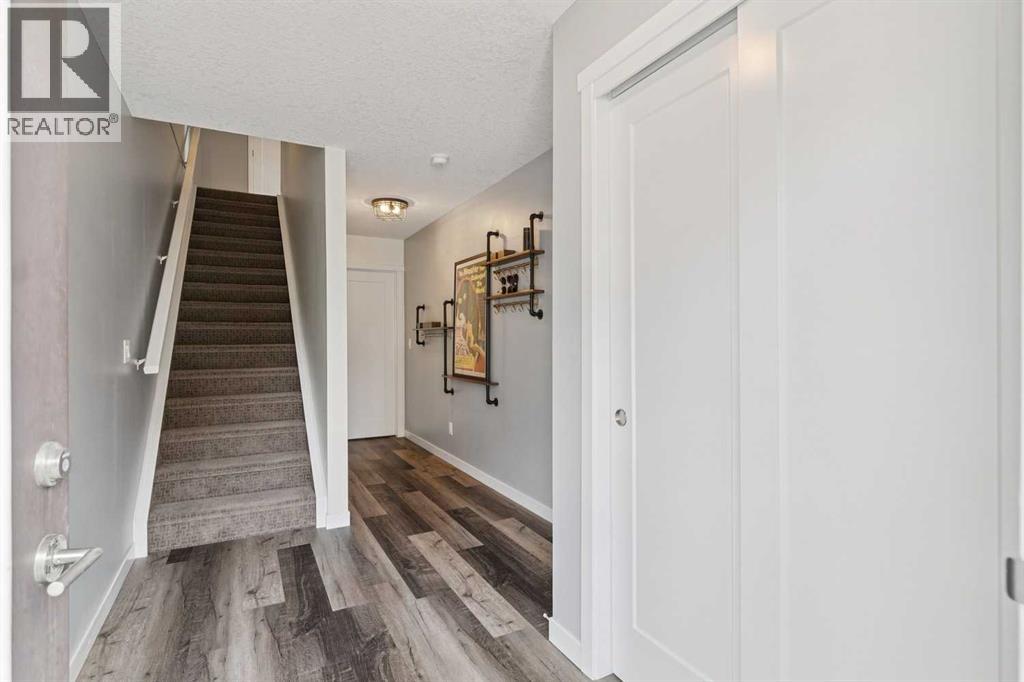 102 Shawnee Common SW, Calgary, Alberta  T2Y 0P9 - Photo 28 - A2335783