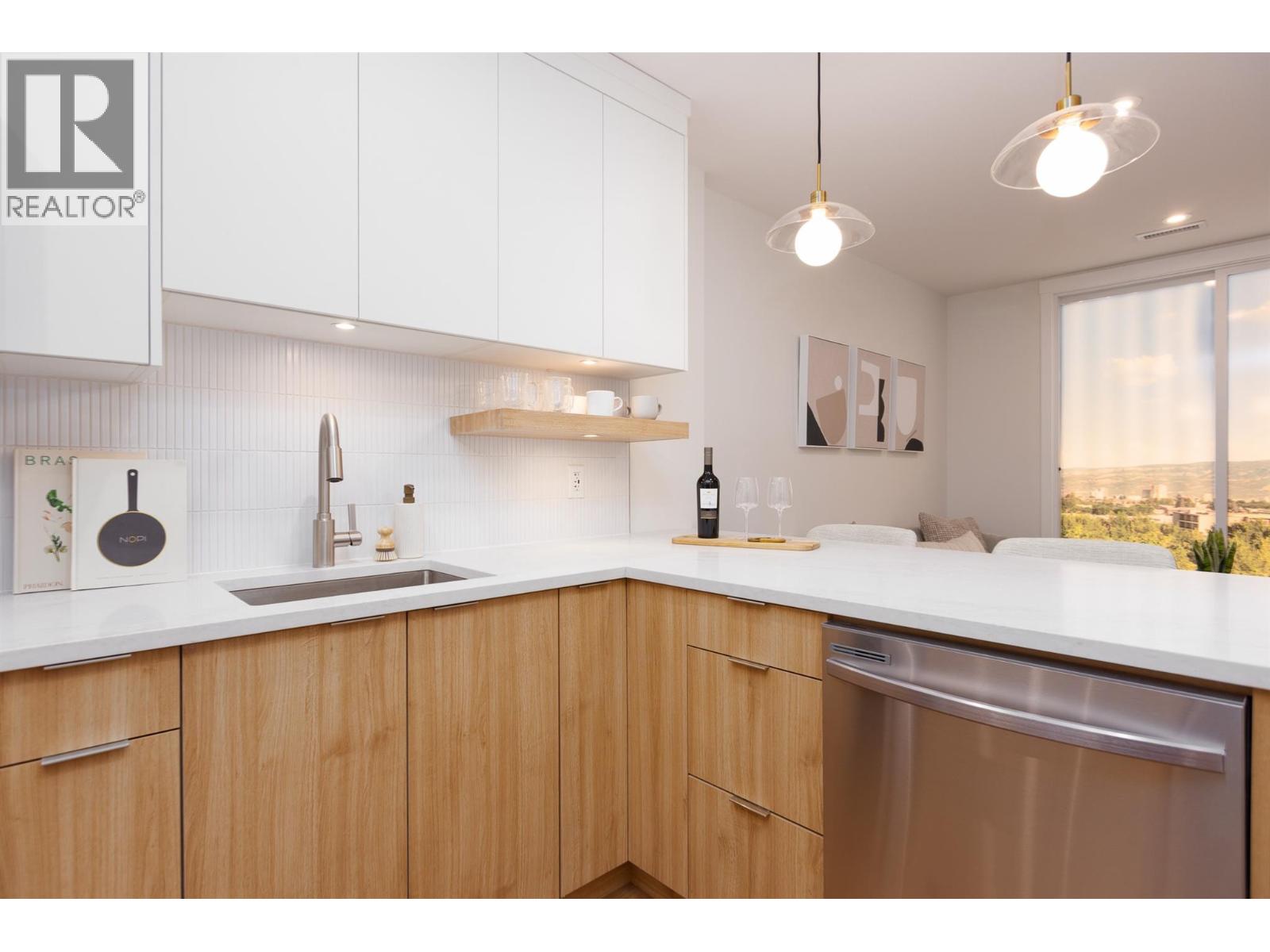 1281 Pridham Avenue Unit# 527 Lot# 159, Kelowna, British Columbia  V1Y 6B3 - Photo 5 - 10387073