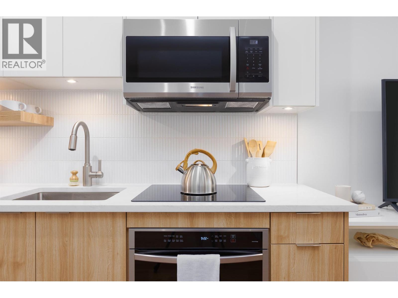 1281 Pridham Avenue Unit# 527 Lot# 159, Kelowna, British Columbia  V1Y 6B3 - Photo 4 - 10387073