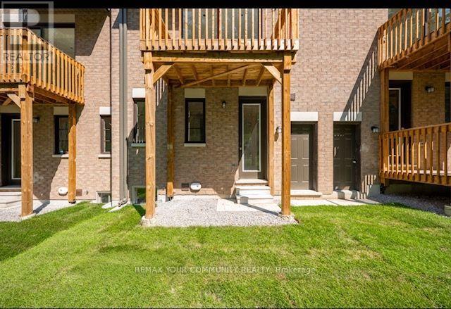 57 Donnacona Drive, Vaughan, Ontario  L4H 0Y6 - Photo 6 - N13661488