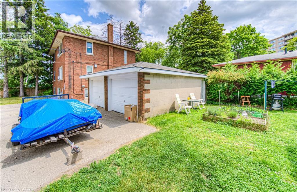 218 Margaret Avenue, Kitchener, Ontario  N2H 4J2 - Photo 11 - 40847007