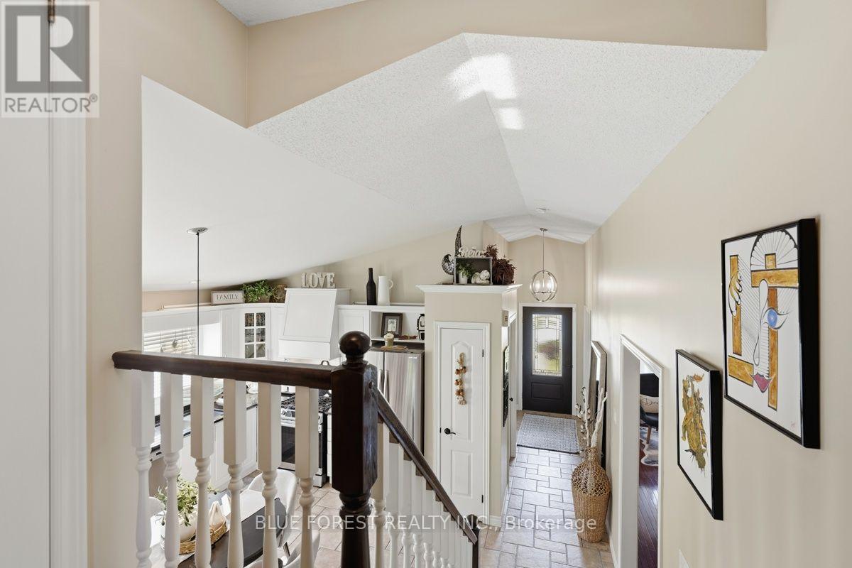 241 Oldham Street, London South, Ontario  N5Z 5E3 - Photo 29 - X13677692