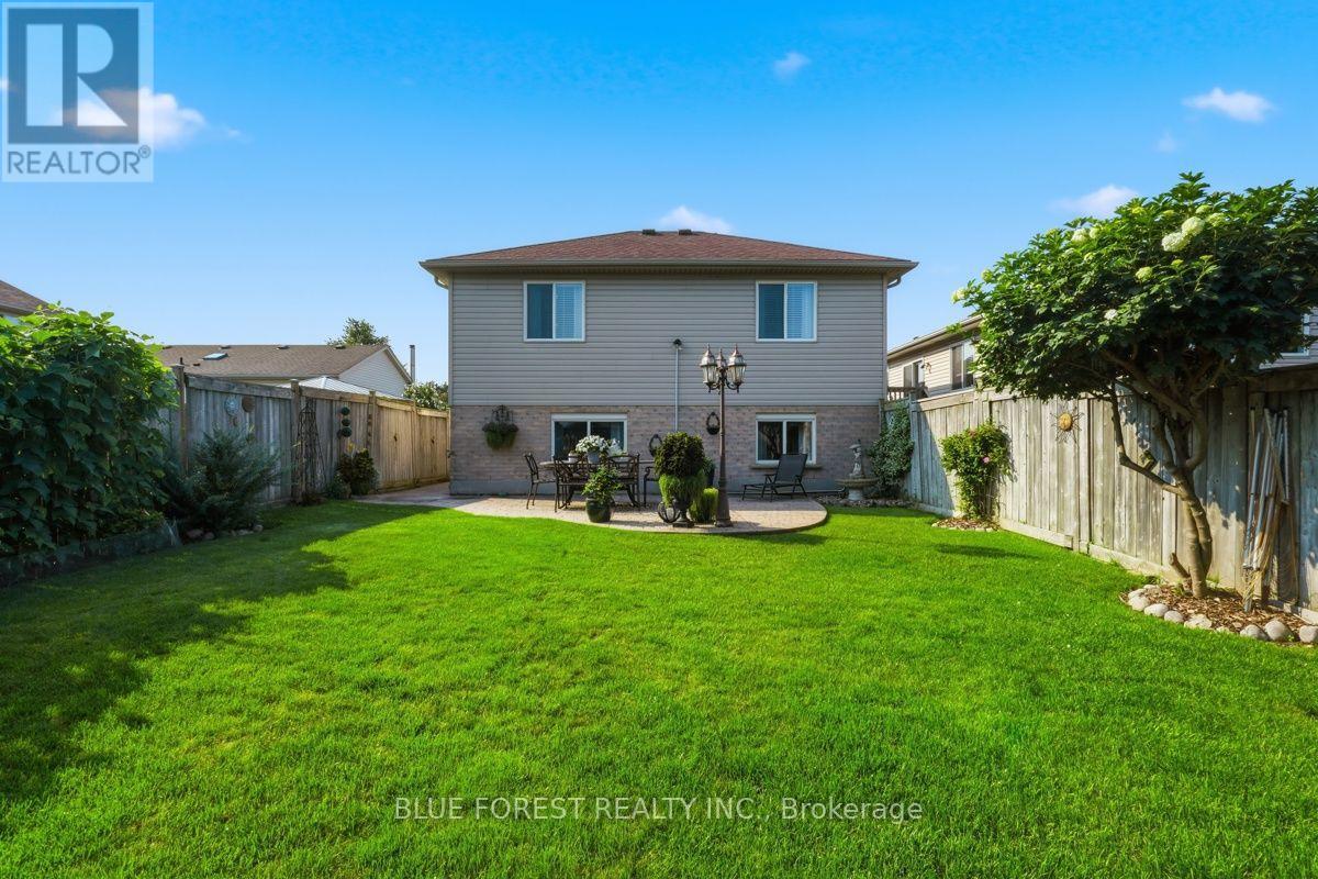 241 Oldham Street, London South, Ontario  N5Z 5E3 - Photo 50 - X13677692