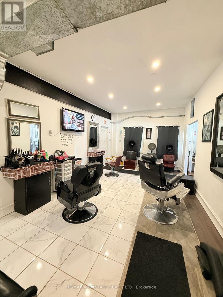 390 Adelaide Street N, London East, Ontario N6B 3H6 - Photo 6 - X13677700