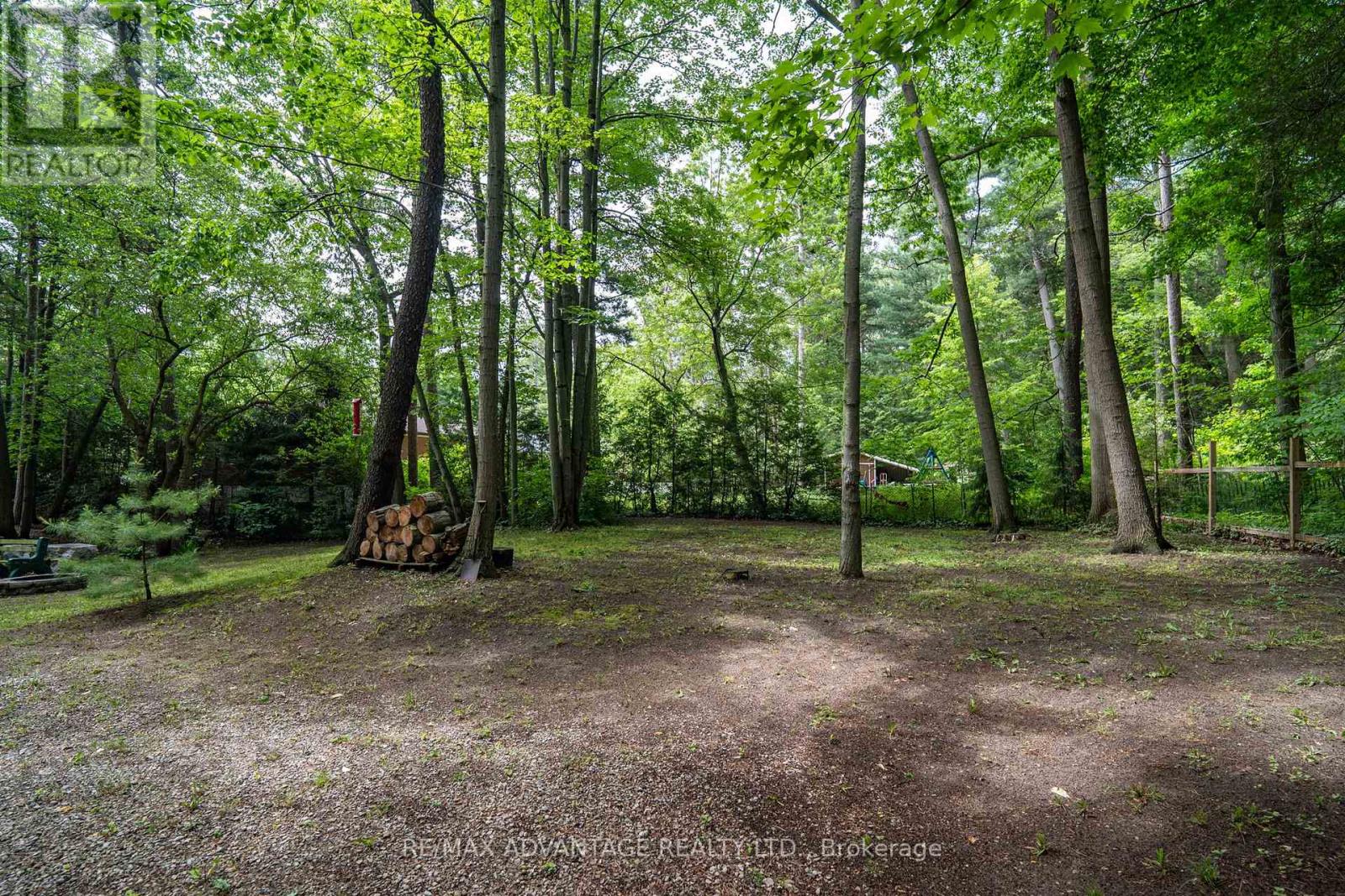 263 Ontario Street S, Lambton Shores, Ontario  N0M 1T0 - Photo 32 - X13677716