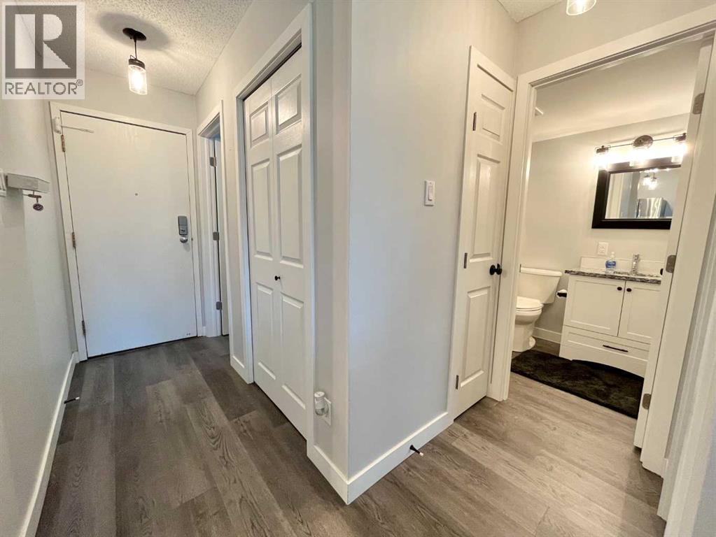 204a, 295 Columbia Boulevard W, Lethbridge, Alberta  T1K 4B8 - Photo 3 - A2306711