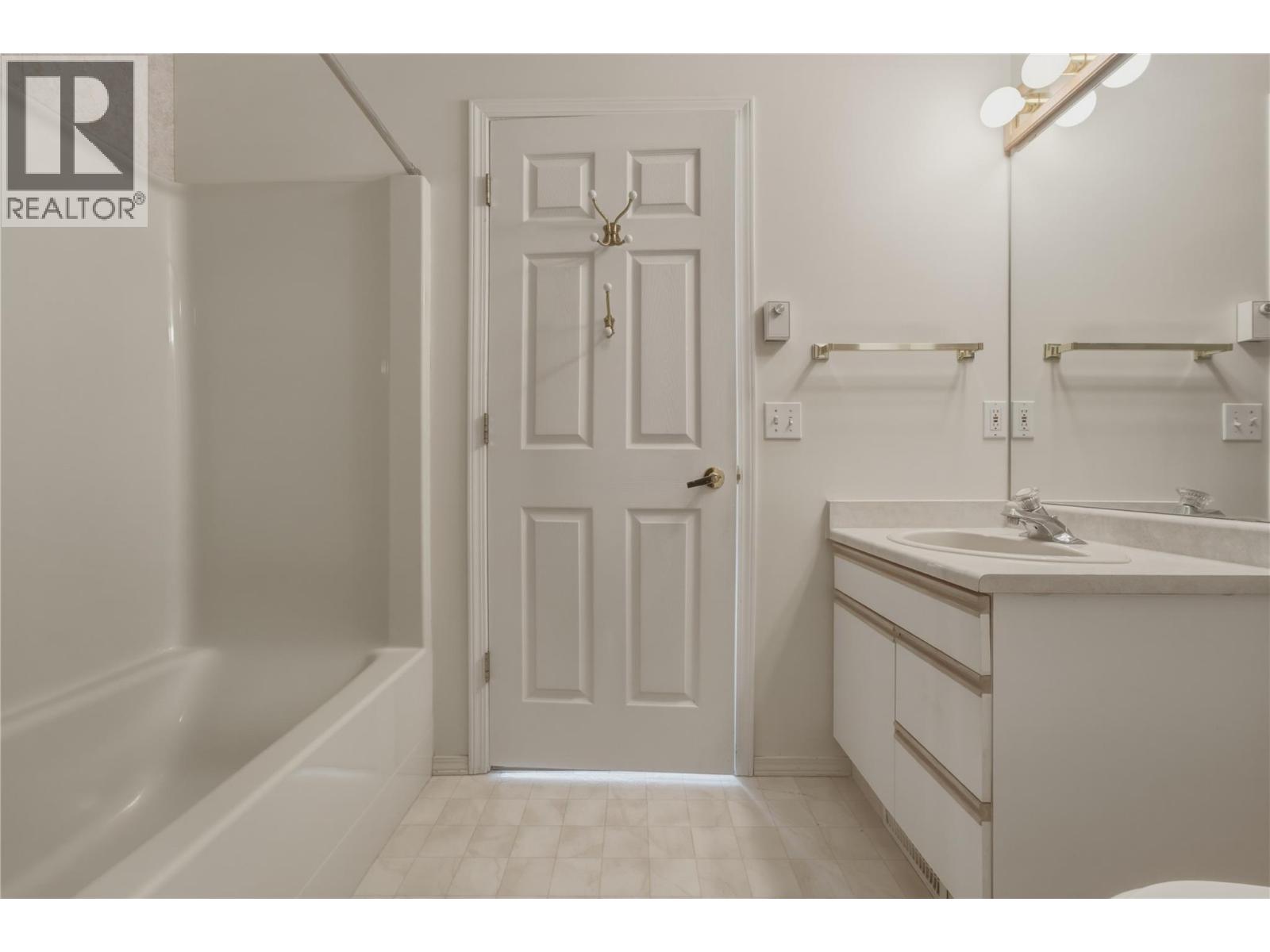 3850 Argyle Avenue Unit# 15, Vernon, British Columbia  V1T 8K9 - Photo 22 - 10396148