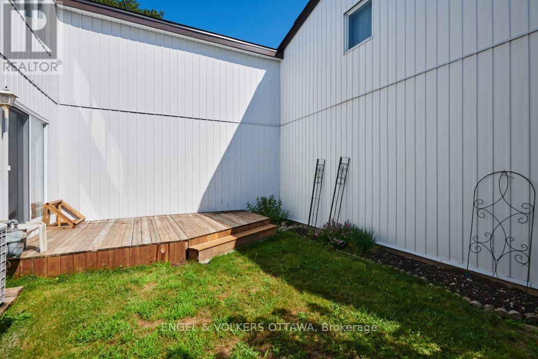 110 - 837 Eastvale Drive, Ottawa, Ontario  K1J 7T5 - Photo 31 - X13677732