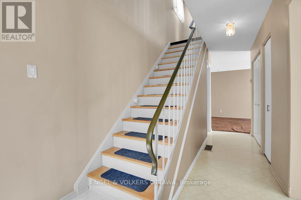 110 - 837 Eastvale Drive, Ottawa, Ontario  K1J 7T5 - Photo 8 - X13677732