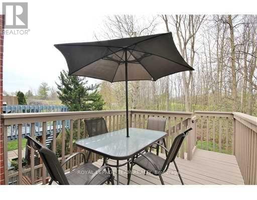 287 Knudson Drive, Ottawa, Ontario  K2K 2N8 - Photo 12 - X13677782