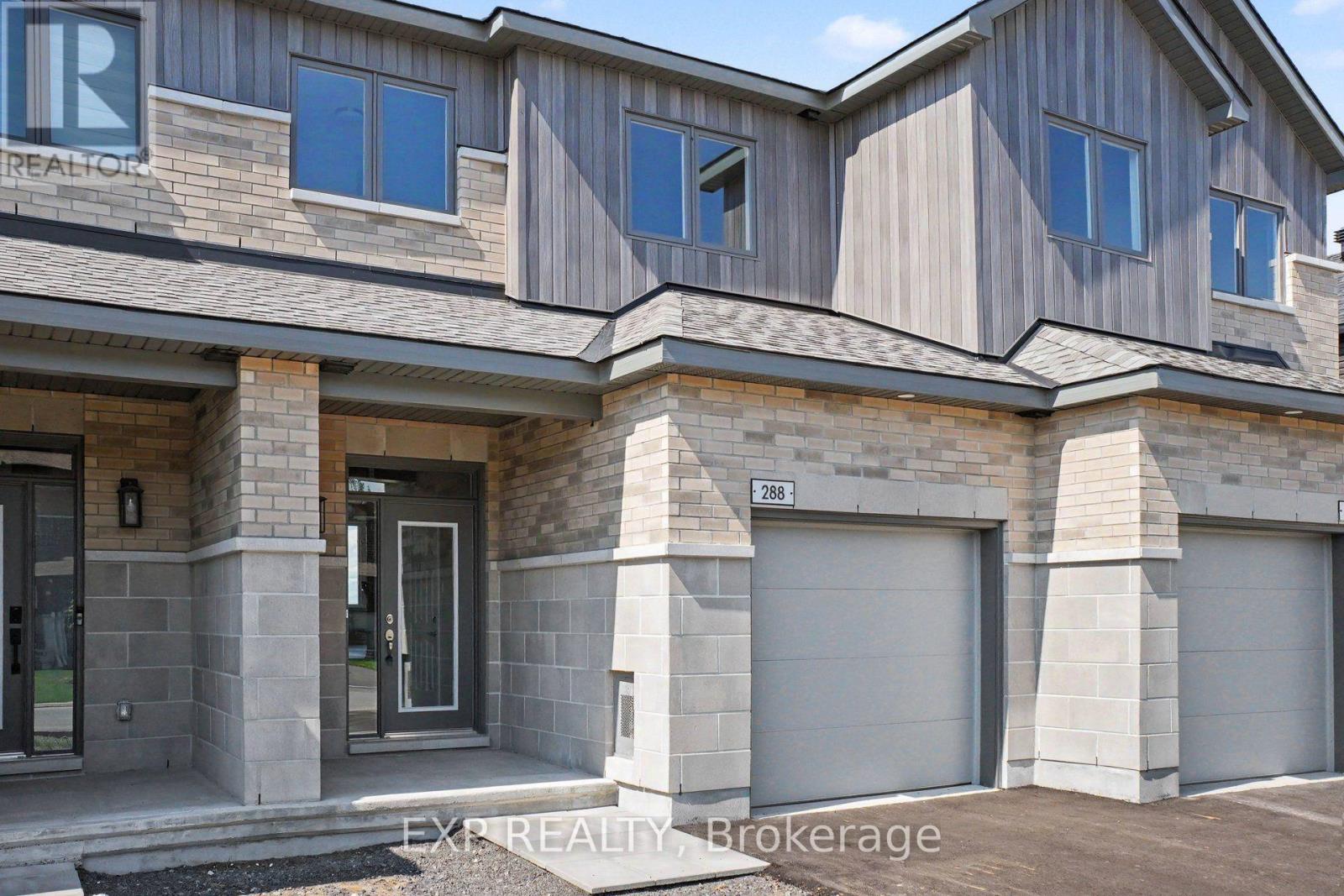 288 Labelle Street, Russell, Ontario K0A 1W0 - Photo 2 - X13677790