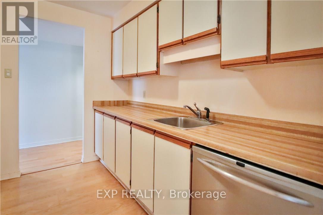 403 - 470 Laurier Avenue W, Ottawa, Ontario  K1R 7W9 - Photo 5 - X13677824