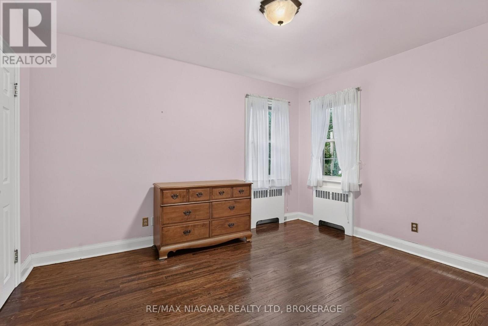5735 Hanan Avenue, Niagara Falls (Hospital), Ontario L2G 4E8 - Photo 11 - X13677728