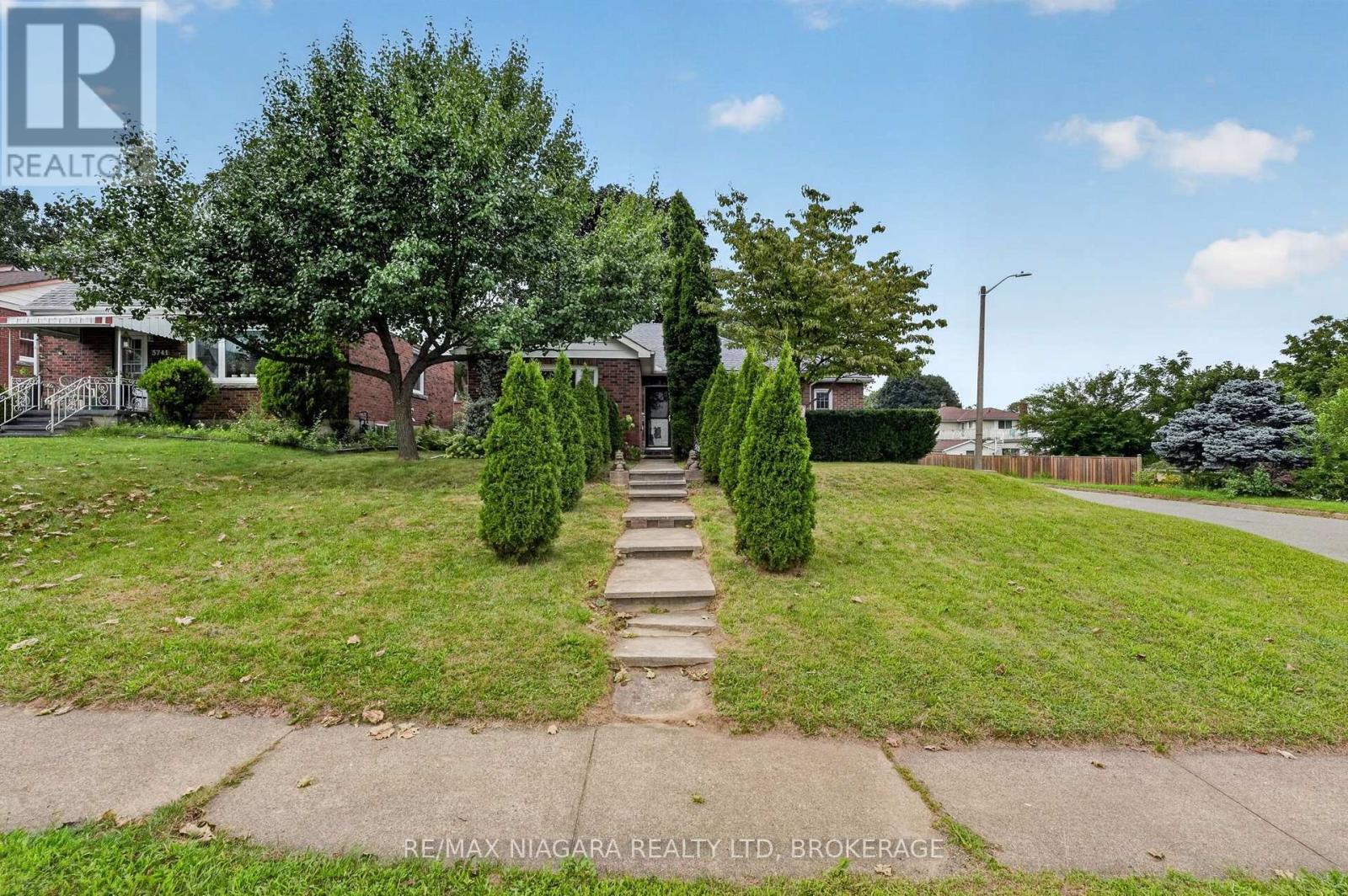 5735 Hanan Avenue, Niagara Falls (Hospital), Ontario L2G 4E8 - Photo 35 - X13677728