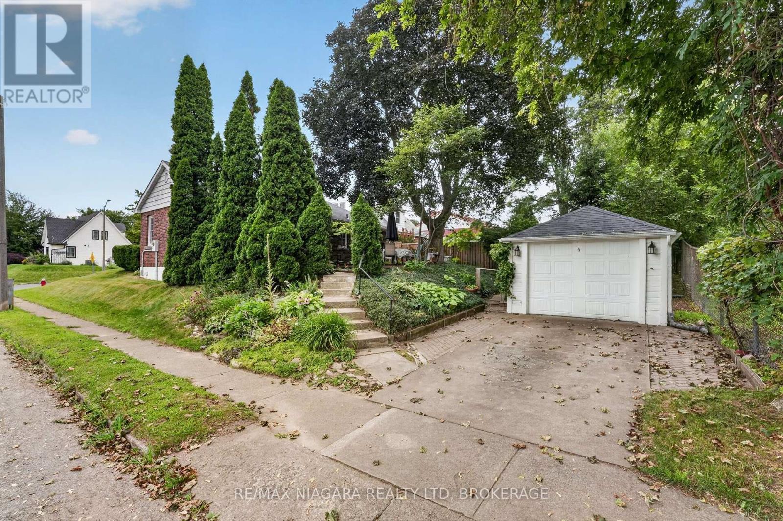 5735 Hanan Avenue, Niagara Falls (Hospital), Ontario L2G 4E8 - Photo 36 - X13677728