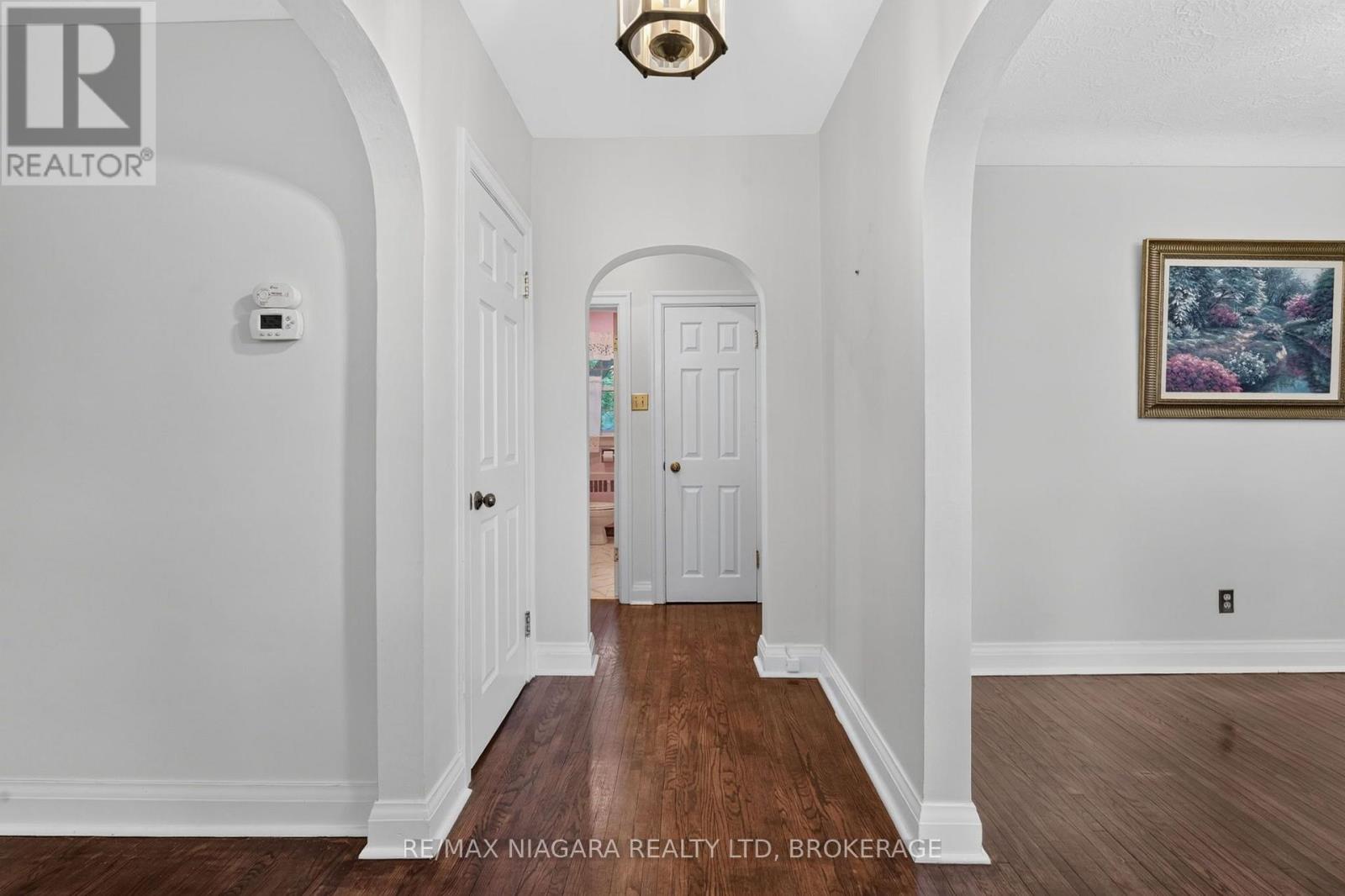 5735 Hanan Avenue, Niagara Falls (Hospital), Ontario L2G 4E8 - Photo 7 - X13677728