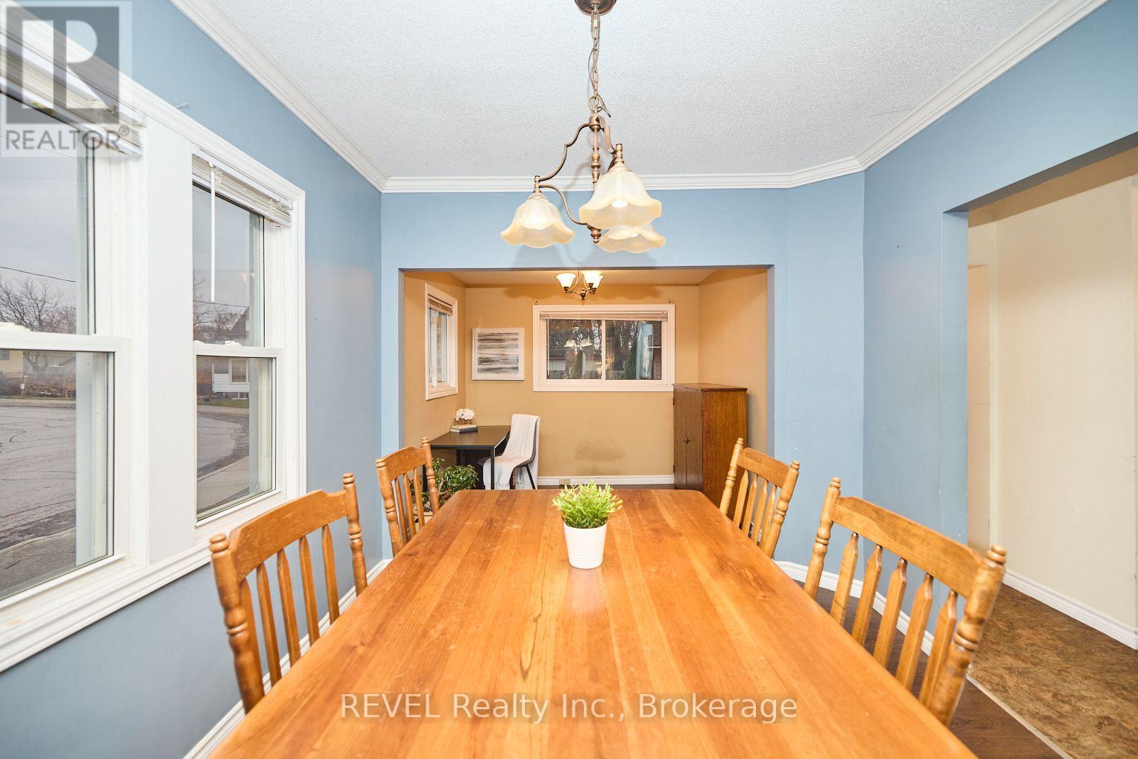 4317 Buttrey Street, Niagara Falls, Ontario  L2E 2X1 - Photo 11 - X13677812