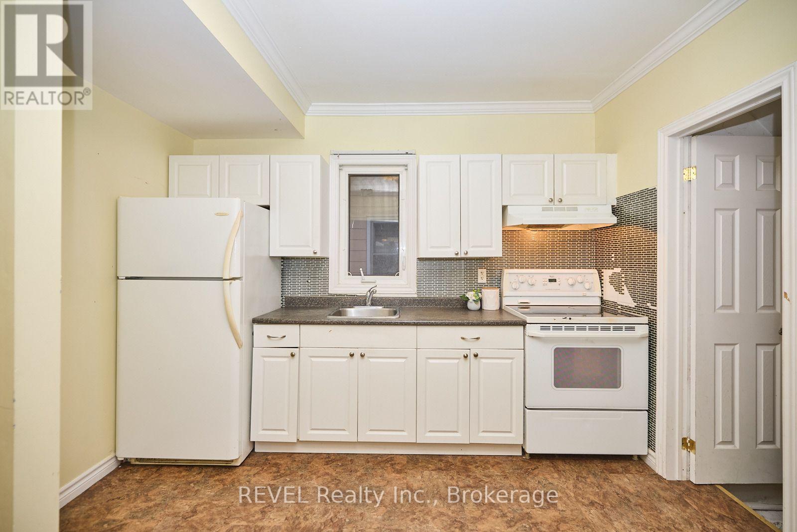 4317 Buttrey Street, Niagara Falls, Ontario  L2E 2X1 - Photo 13 - X13677812